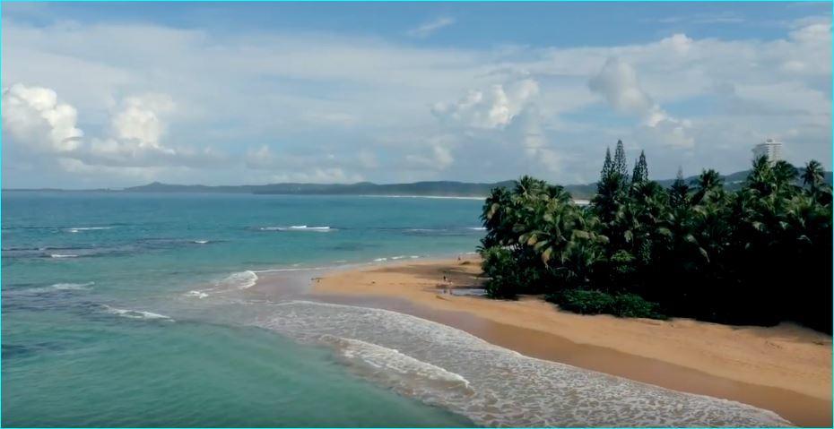 Beach Front Apartment In ลูควิโญ ภายนอก รูปภาพ